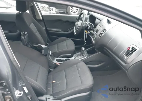 2016 Kia Forte Lx z USA, uszkodzony, nr VIN KNAFK4A62G5544671